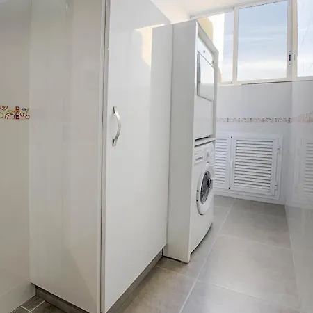 Apartamento Magnifico Con Vistas En Puerto Marina *