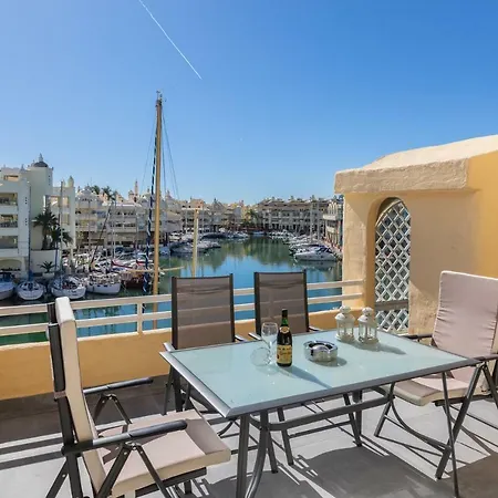 Magnifico Con Vistas En Puerto Marina