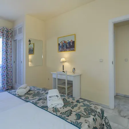 Magnifico Con Vistas En Puerto Marina Apartment *